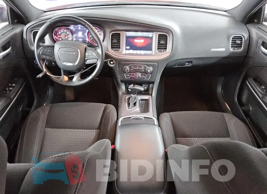 2C3CDXBG8PH687775 Photo# 8
