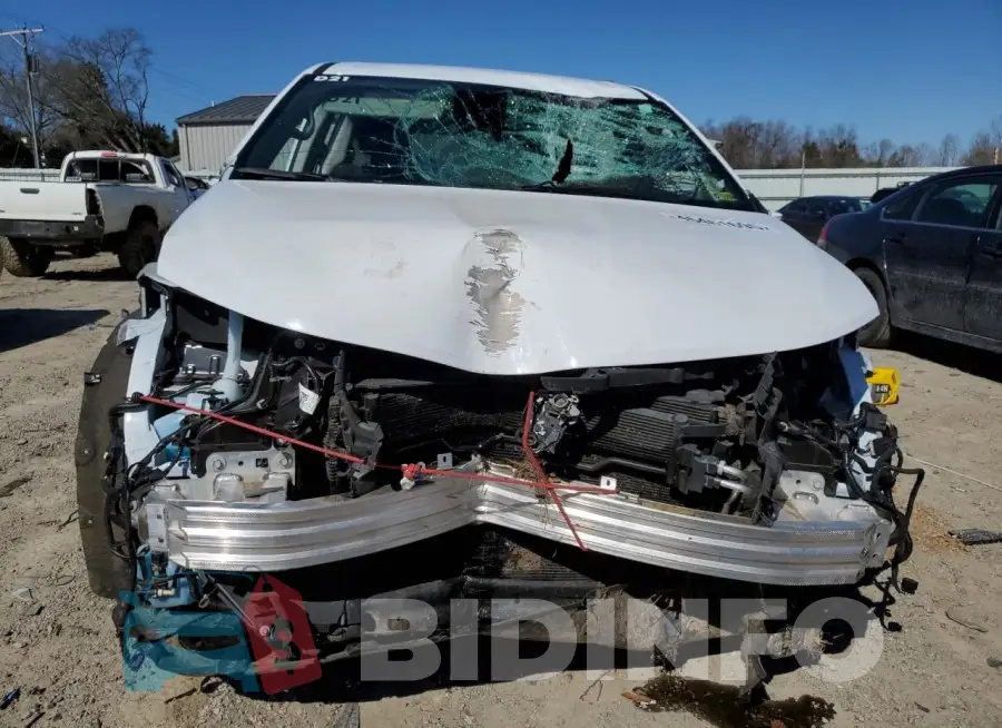 2C4RC1CG6RR153000 Photo# 5
