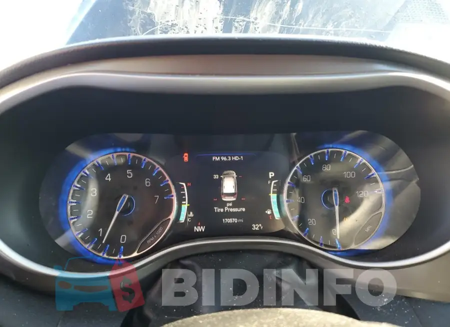 2C4RC1FG8LR143782 Photo# 9