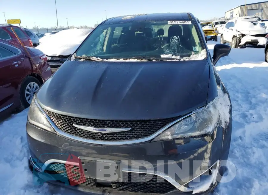 2C4RC1FG8LR143782 Photo# 5