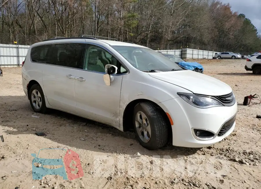 2C4RC1H73JR143246 Photo# 4