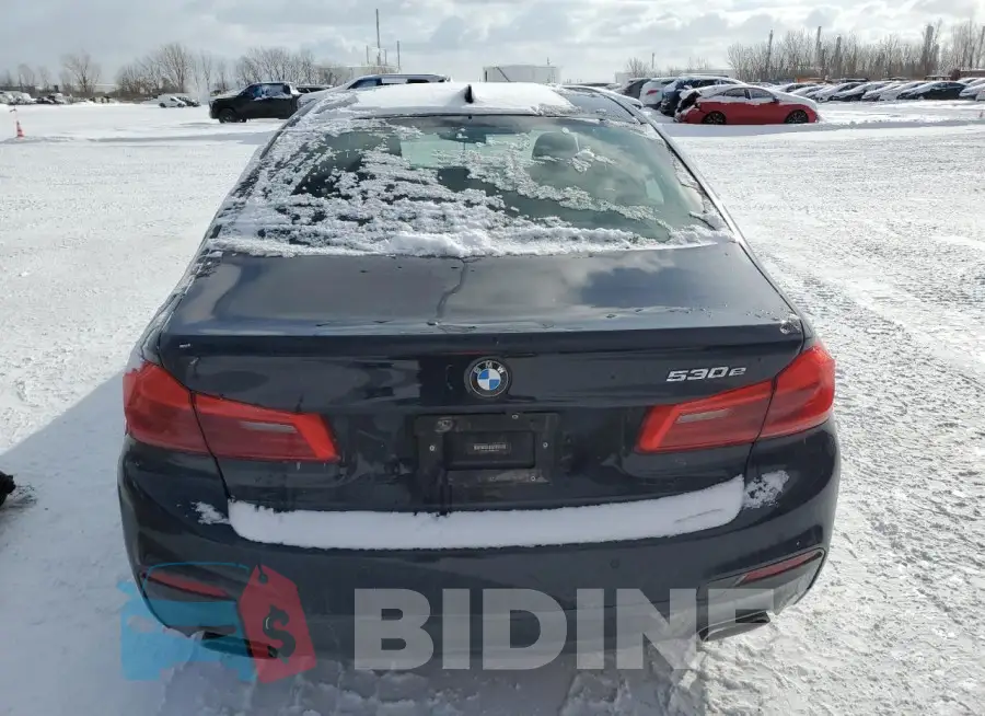 WBAJB1C58JG623335 Photo# 6
