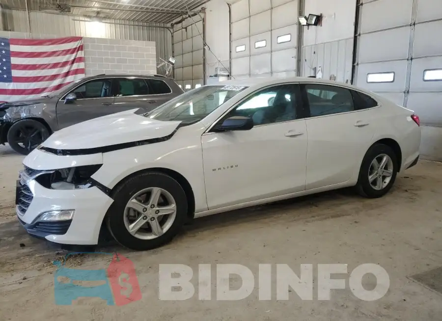 1G1ZC5ST0RF133847 Photo# 1