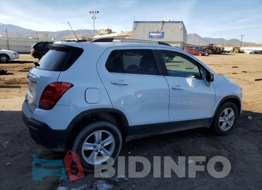 3GNCJLSB1GL275181 Photo# 3