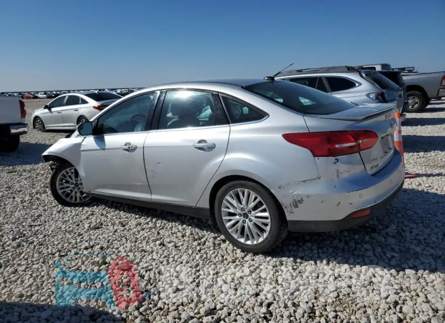1FADP3J2XJL271782 Photo# 2