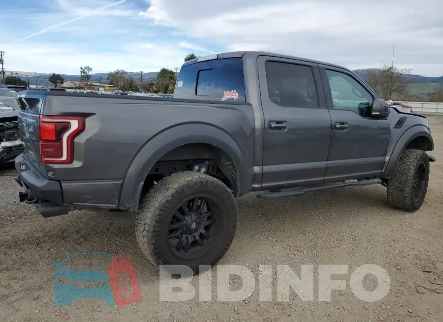 1FTFW1RG2JFC78976 Photo# 3