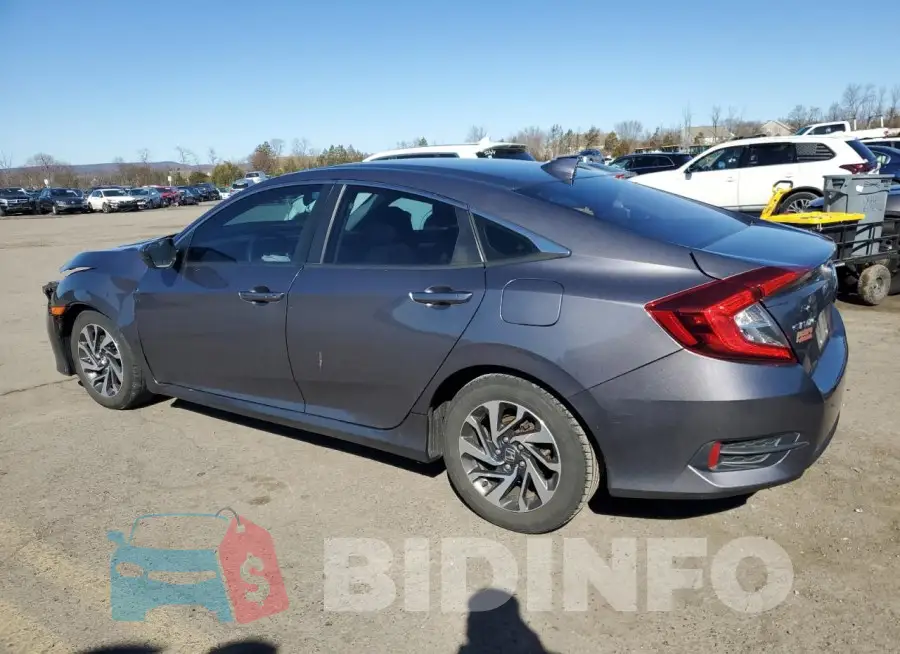 19XFC2F72HE059801 Photo# 2