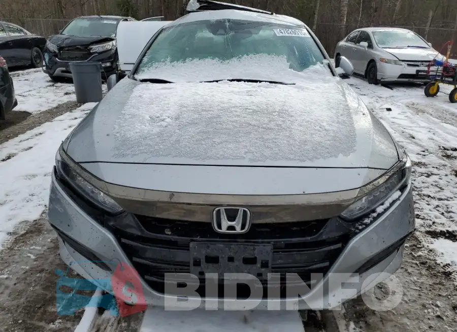 1HGCV1F33JA811701 Photo# 5