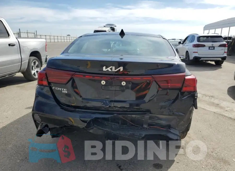 3KPF24AD1RE811940 Photo# 6