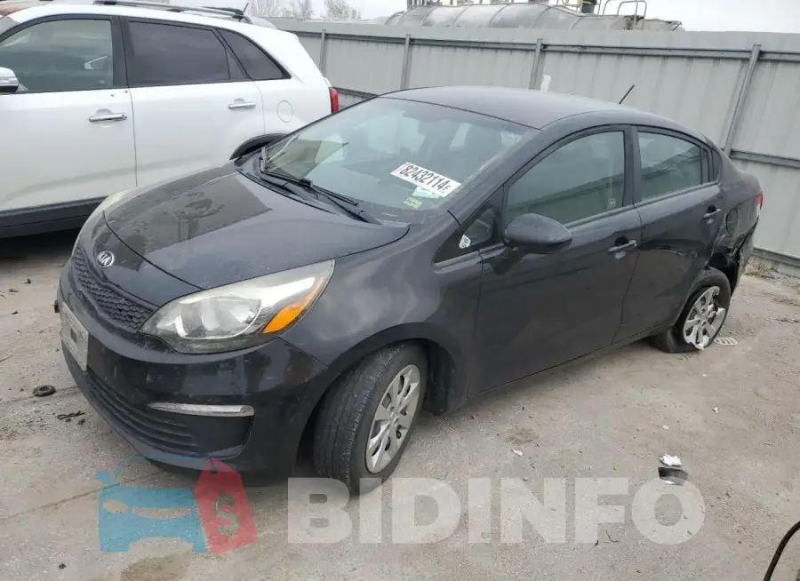 KNADM4A35H6099443 Photo# 1