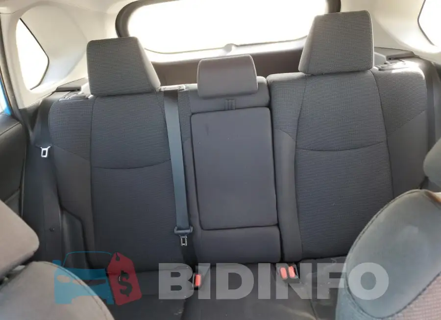2T3K1RFV6KW044628 Photo# 10
