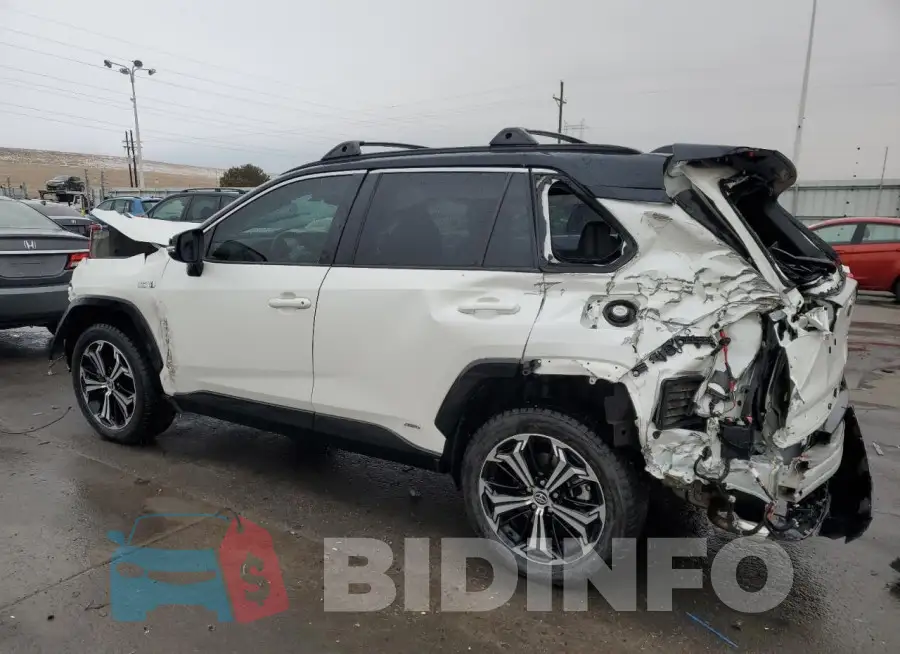 JTMFB3FVXMD009974 Photo# 2
