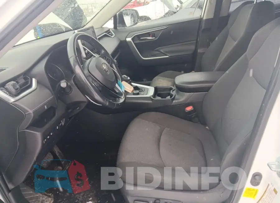 JTMRWRFV8KD004029 Photo# 7
