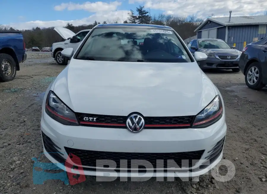 3VWTT7AU5GM005990 Photo# 5