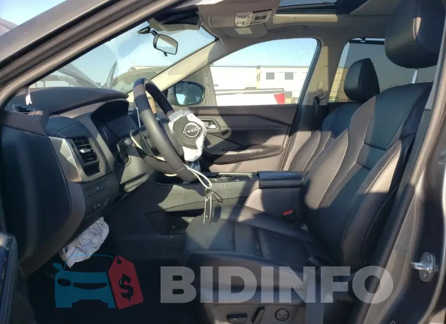 5N1BT3BA1PC859562 Photo# 7