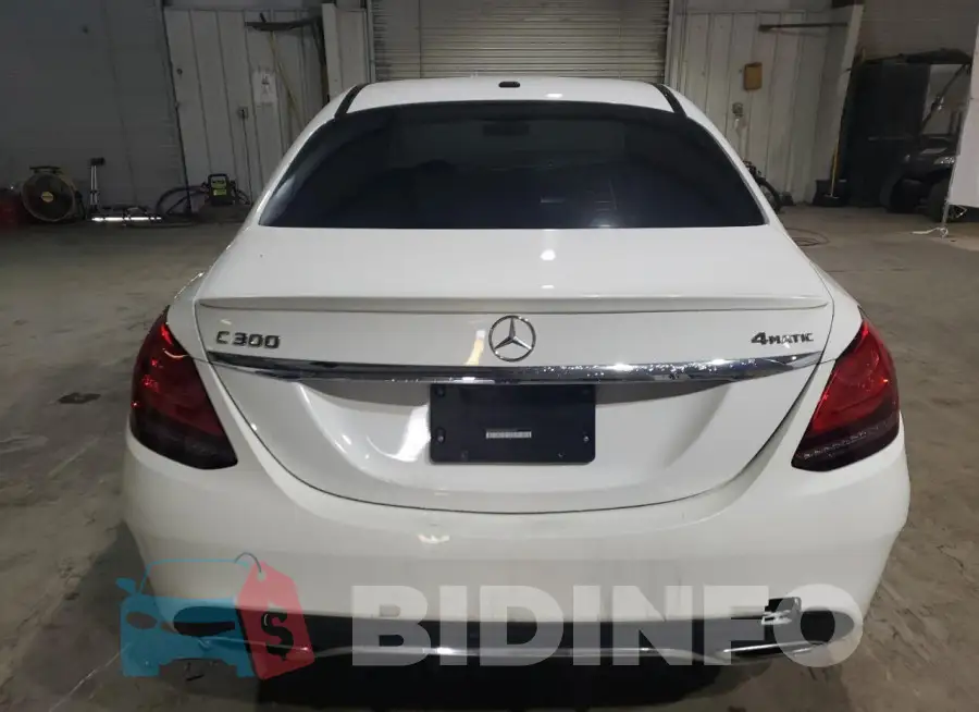 WDDWF8EB2LR535788 Photo# 6