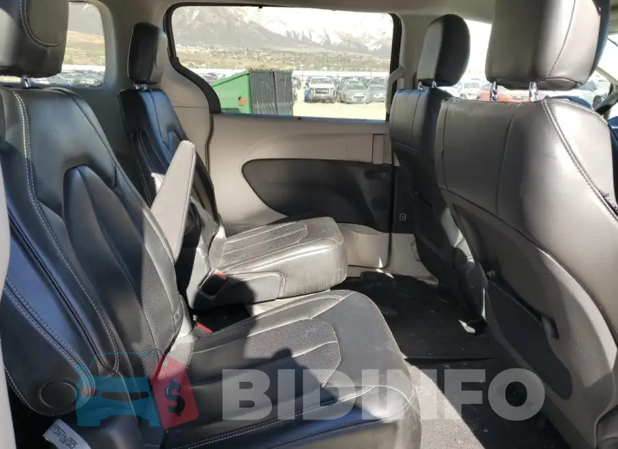 2C4RC1DG9LR182433 Photo# 11