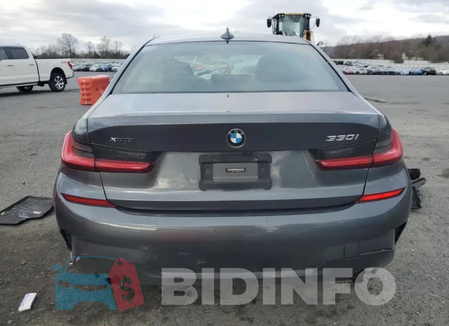 3MW5R7J08M8B50773 Photo# 6