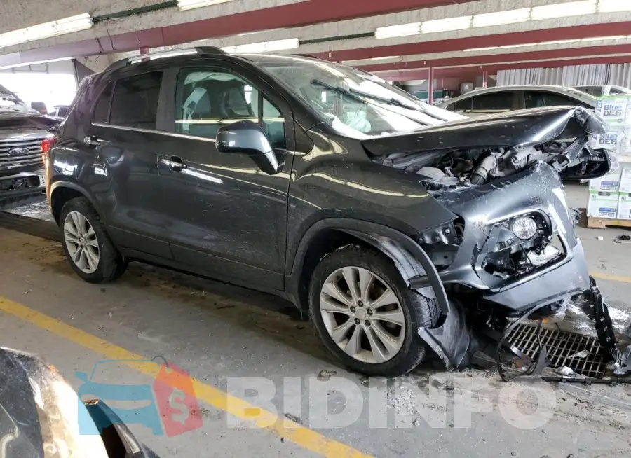 3GNCJRSB1JL242952 Photo# 4
