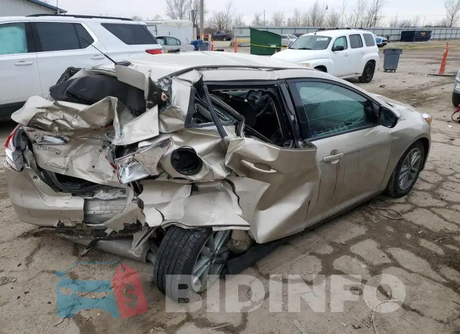 1FADP3F26JL235029 Photo# 3