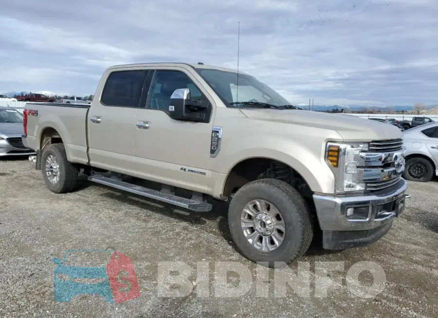1FT7W2BT5JEB51369 Photo# 4