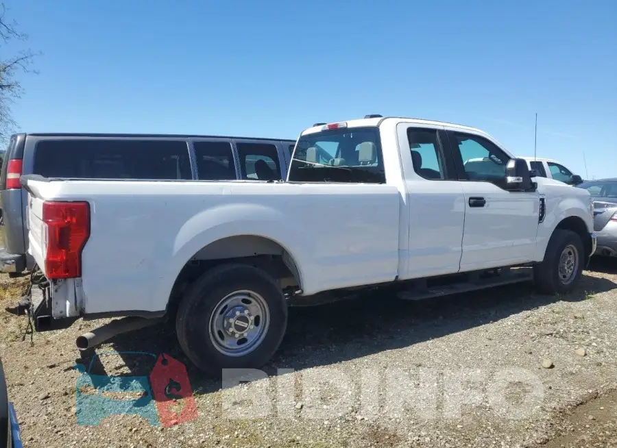 1FT7X2A63NED41301 Photo# 3