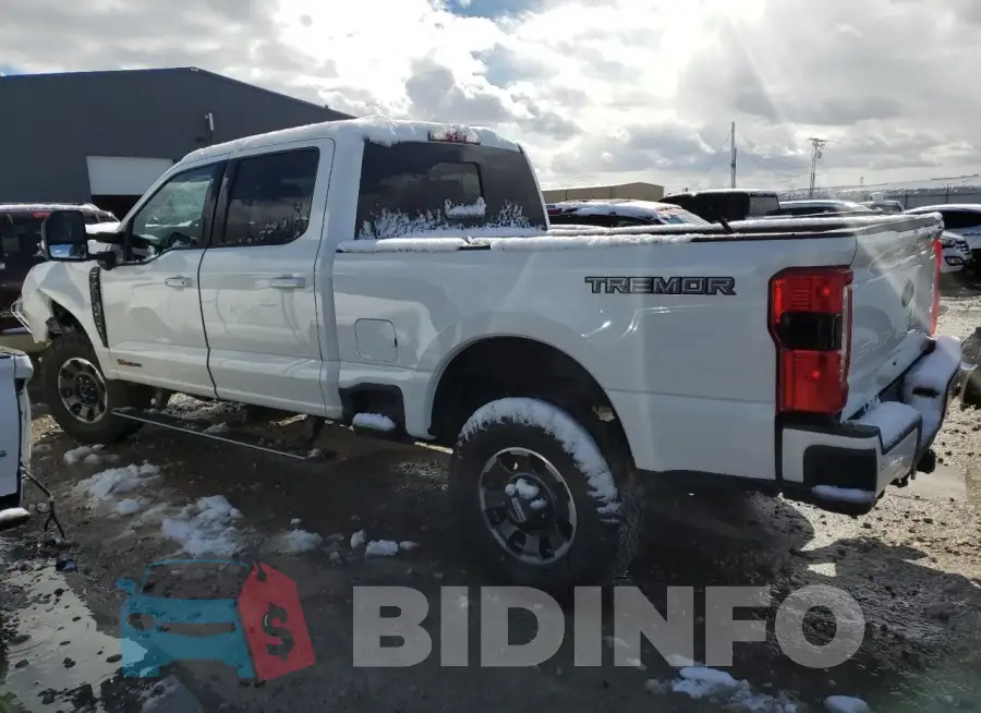 1FT8W3BM2RED73950 Photo# 2