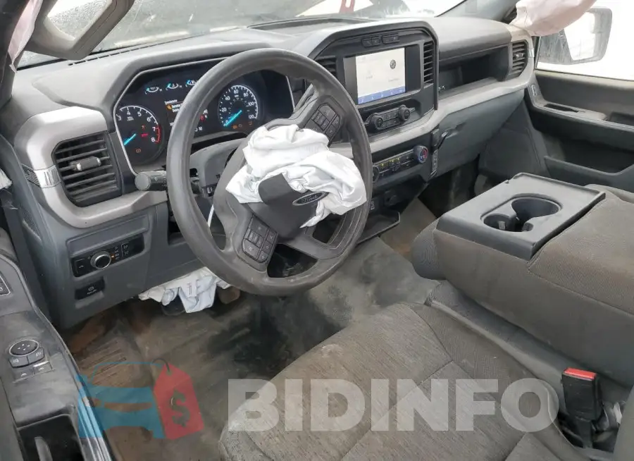 1FTMF1EB9PKF73882 Photo# 8