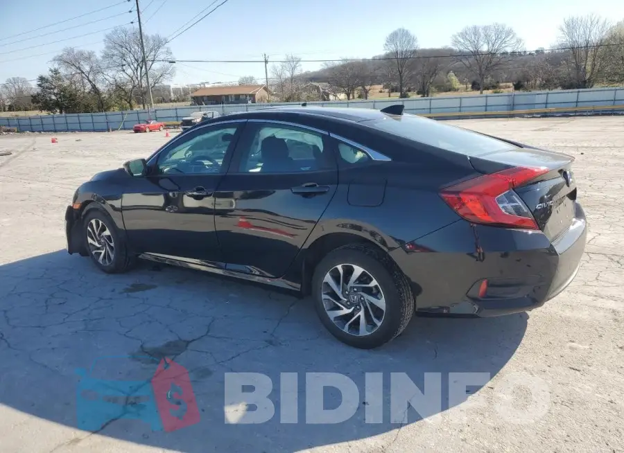 19XFC2F72HE054372 Photo# 2