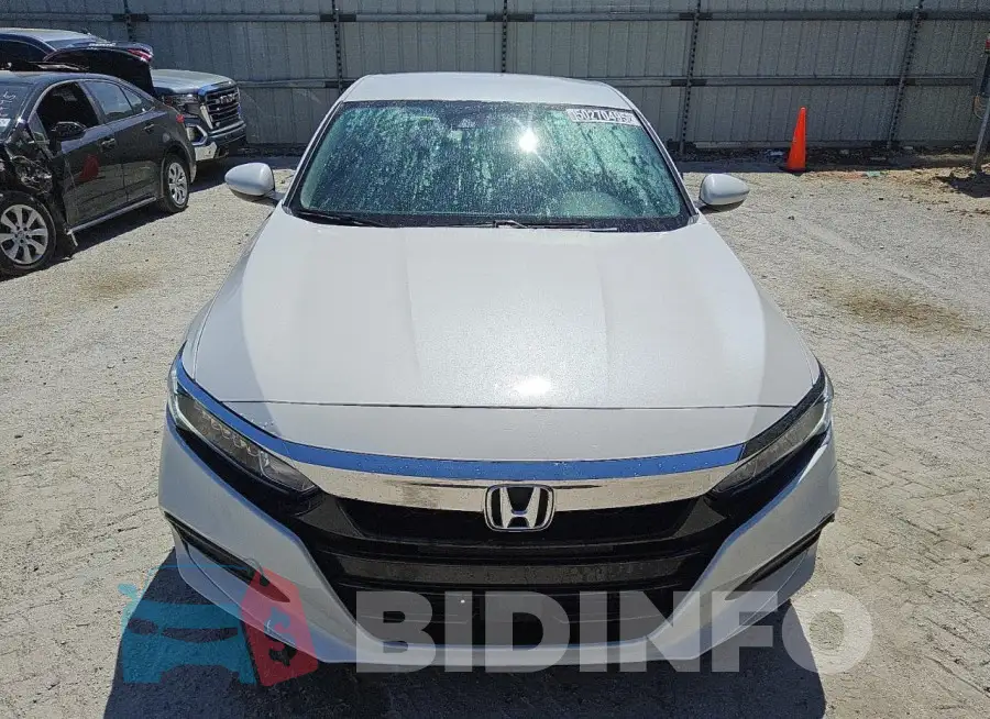 1HGCV1F13JA167597 Photo# 5