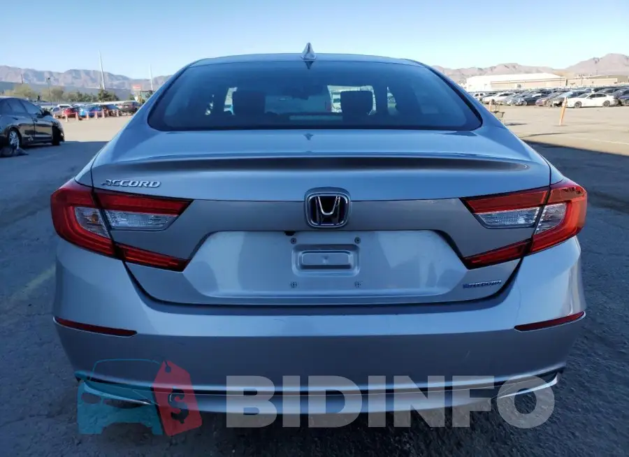 1HGCV3F16MA018407 Photo# 6
