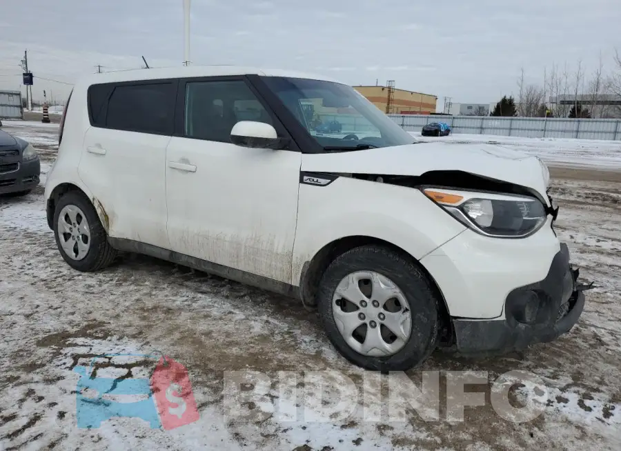 KNDJN2A27J7592667 Photo# 4