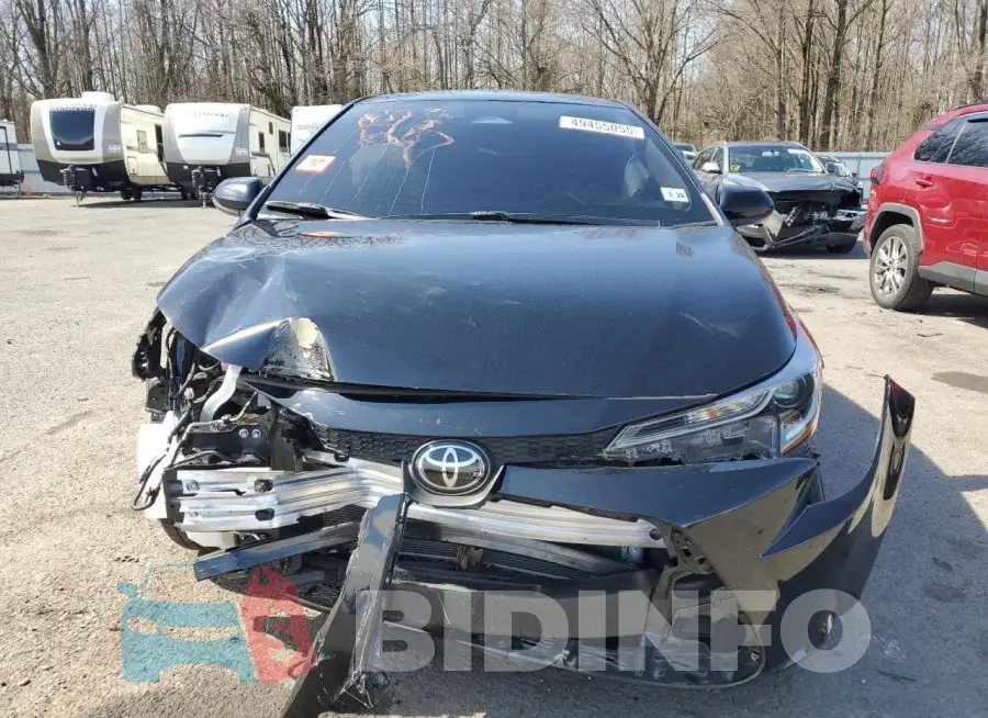 5YFB4MDE8RP140147 Photo# 5