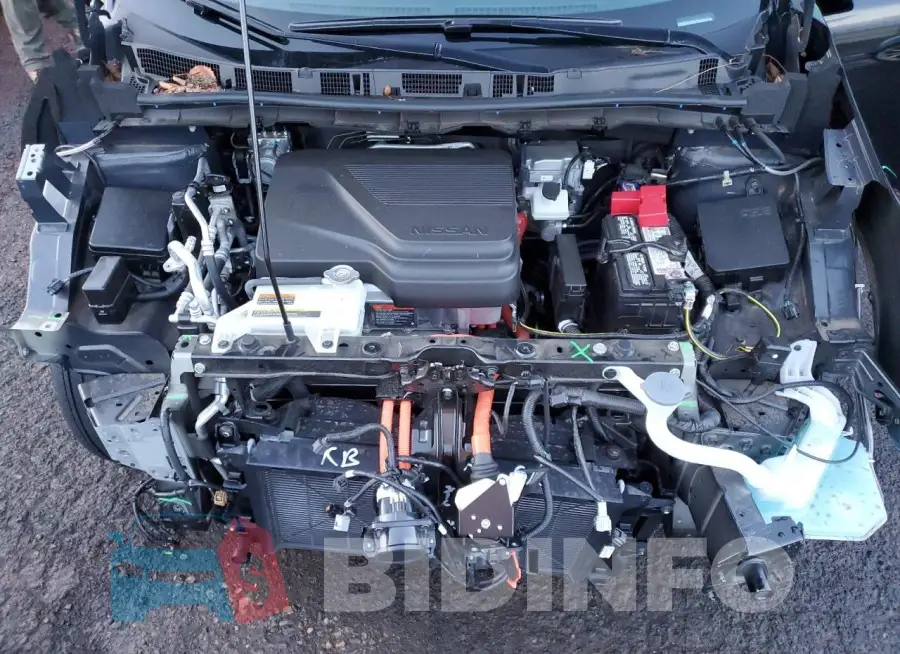 1N4CZ1CV5PC552799 Photo# 11