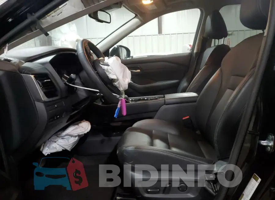 5N1BT3CB4PC894894 Photo# 7
