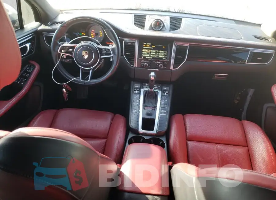 WP1AB2A59GLB56095 Photo# 8
