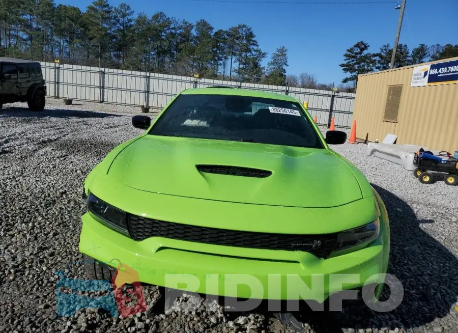 2C3CDXGJ2PH630637 Photo# 5
