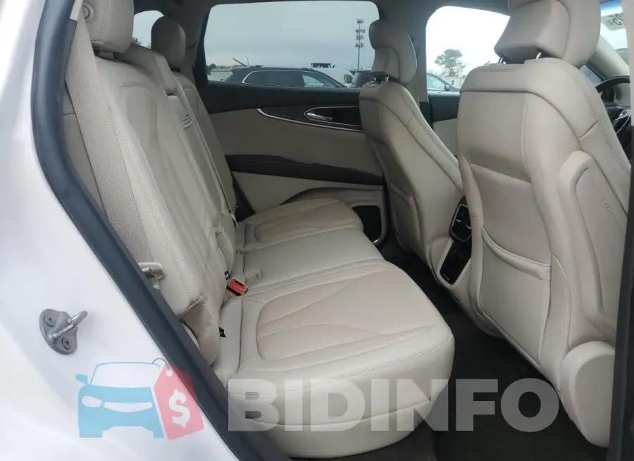 2LMPJ8L98KBL19149 Photo# 11