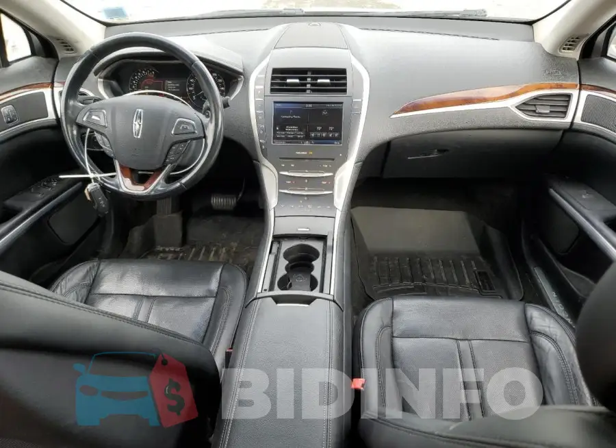 3LN6L2J96GR631853 Photo# 8