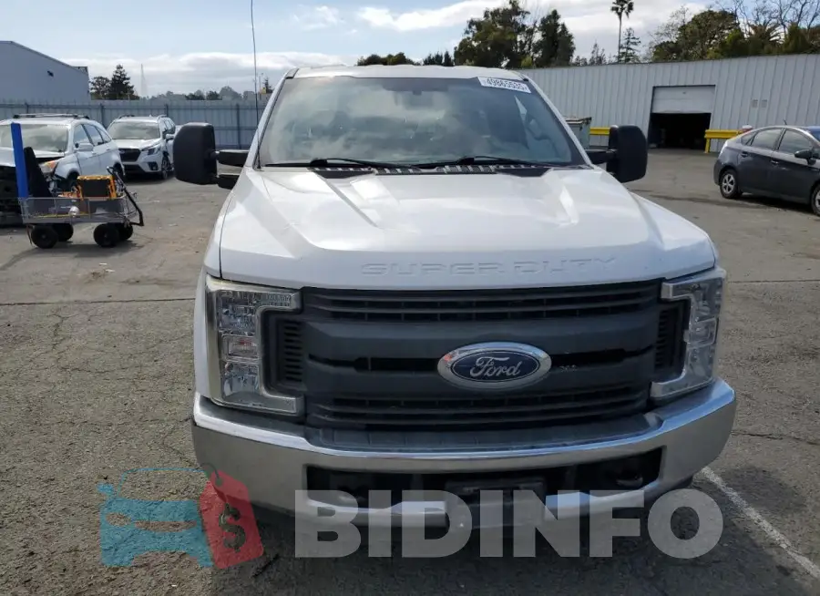 1FTBF2A62HEE26437 Photo# 5