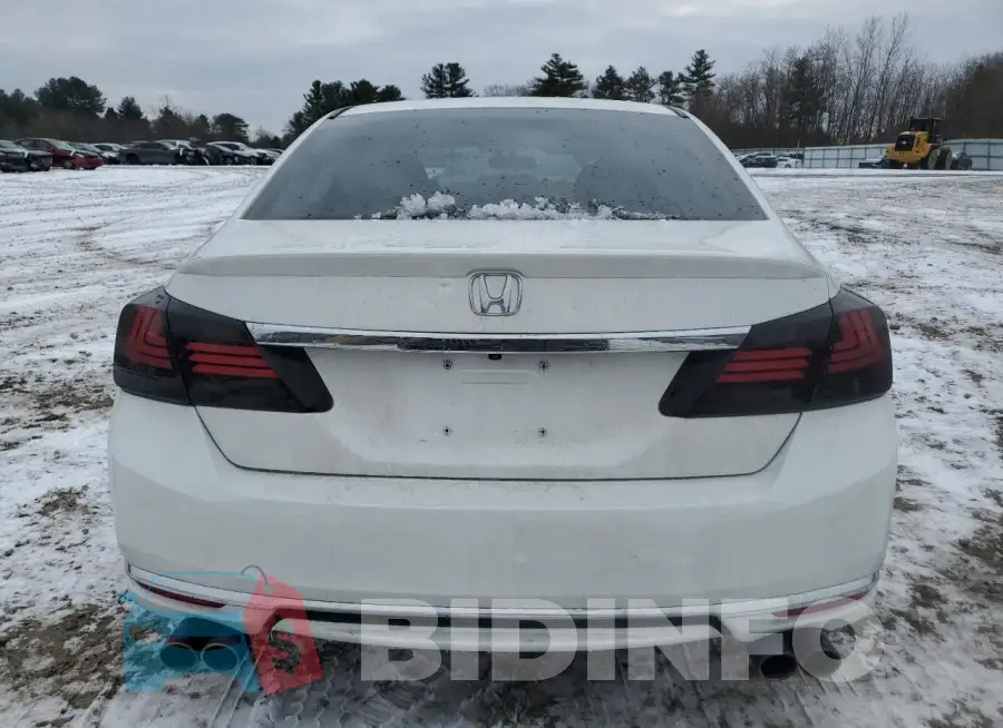 1HGCR2F55HA302795 Photo# 6