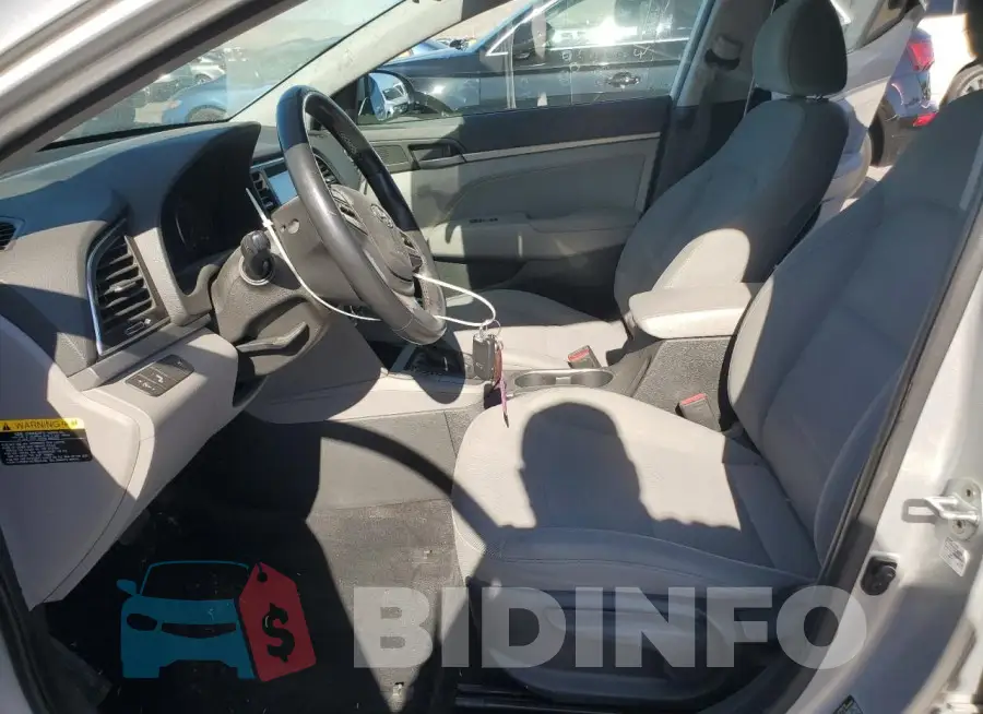 5NPD84LF1HH050891 Photo# 7