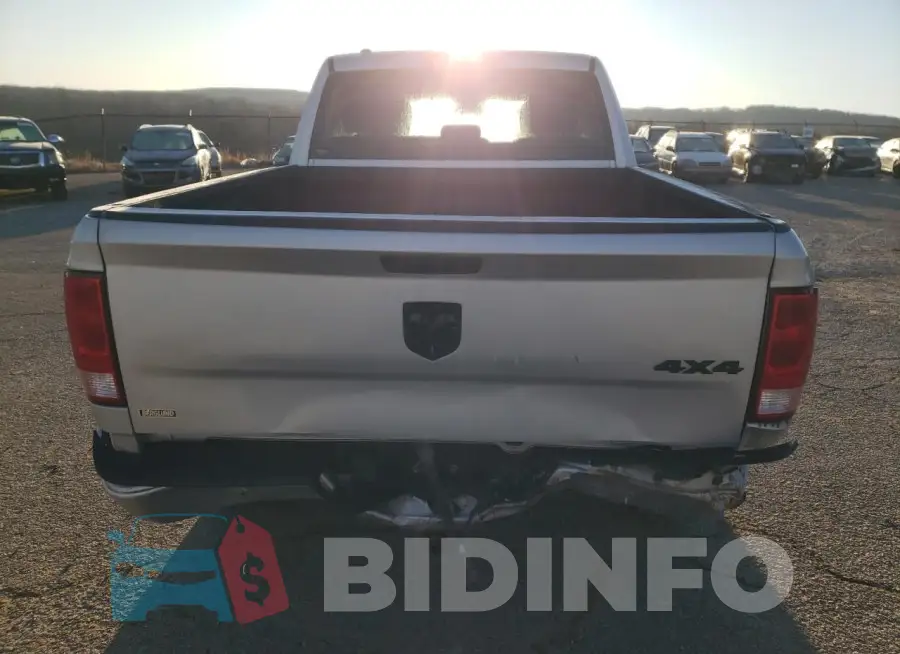 1C6RR7FG9KS589686 Photo# 6