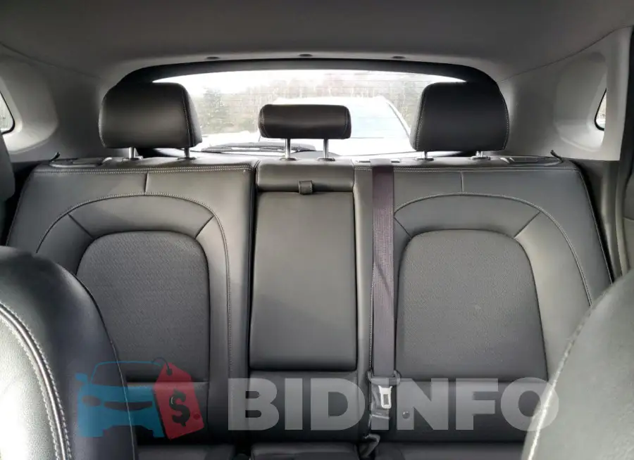 KM8K33A54JU088164 Photo# 10