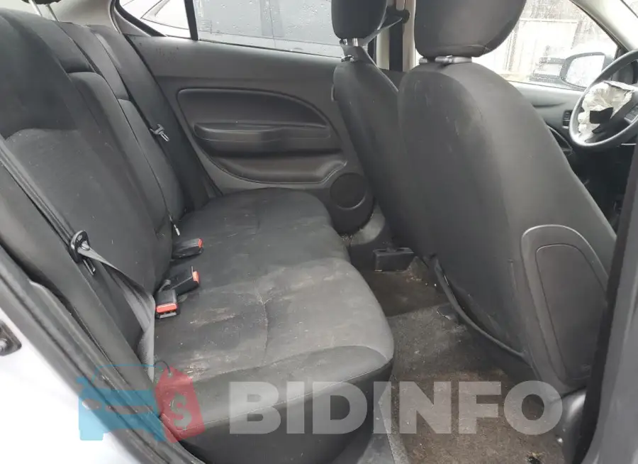 ML32FUFJ4PHF04051 Photo# 10