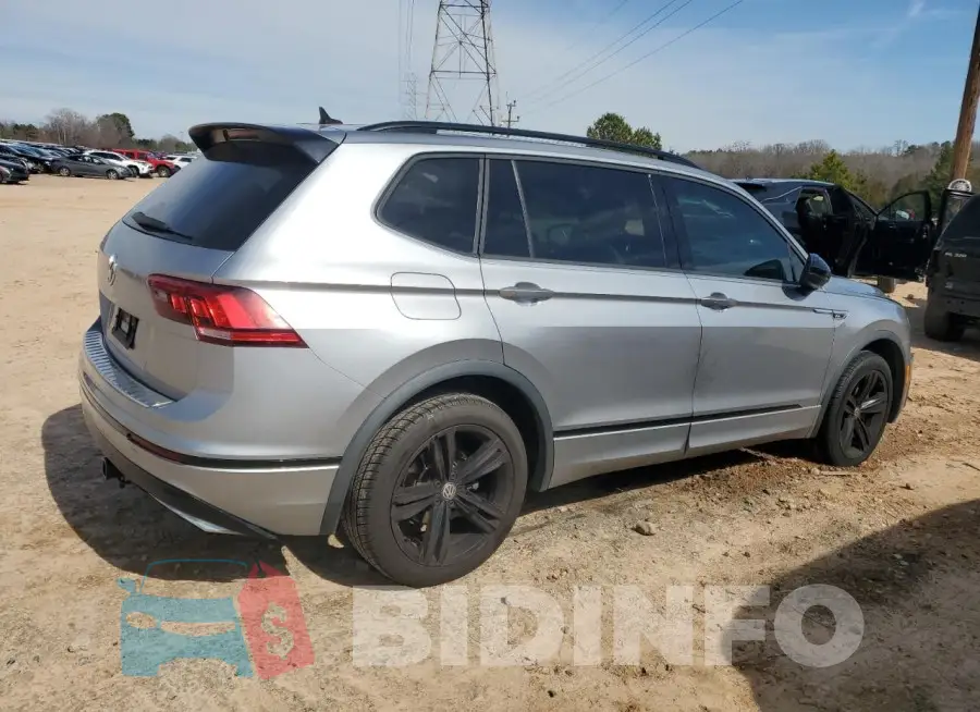 3VV3B7AX8KM151651 Photo# 3