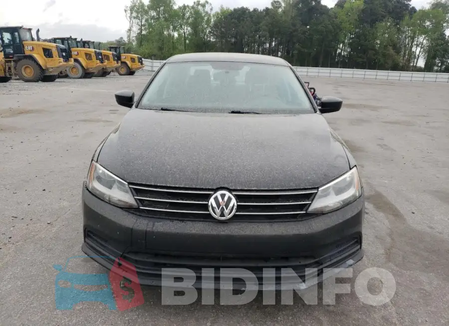 3VWD67AJ1GM417633 Photo# 5