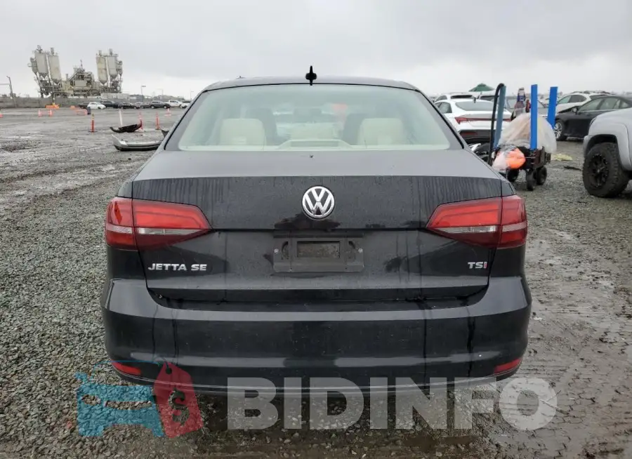 3VWDB7AJ4HM391462 Photo# 6