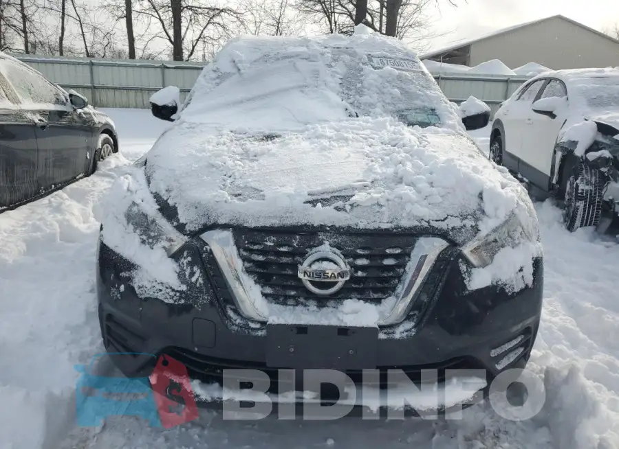 3N1CP5CV3LL517977 Photo# 5