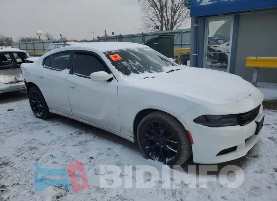 2C3CDXHG3GH346887 Photo# 4